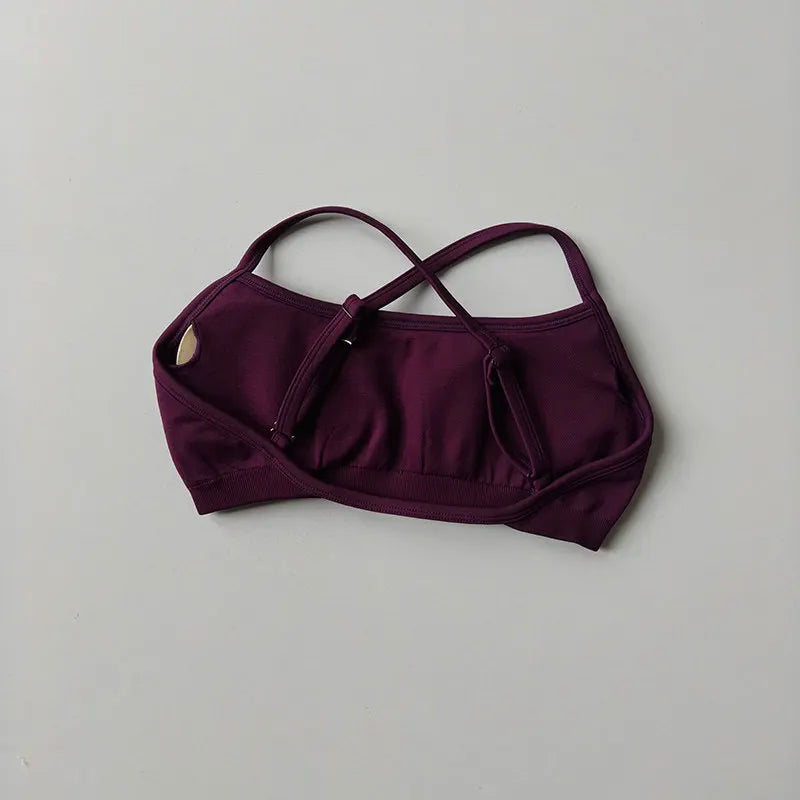 Women’s Seamless Racerback Sports Bra
