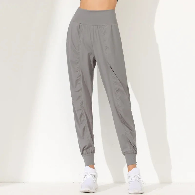 Yoga Pants Loose Slim Quick-Dry Yoga Pants Pleated Hem Bound Running Fitness Capris Pockets Jogging Pants Woman