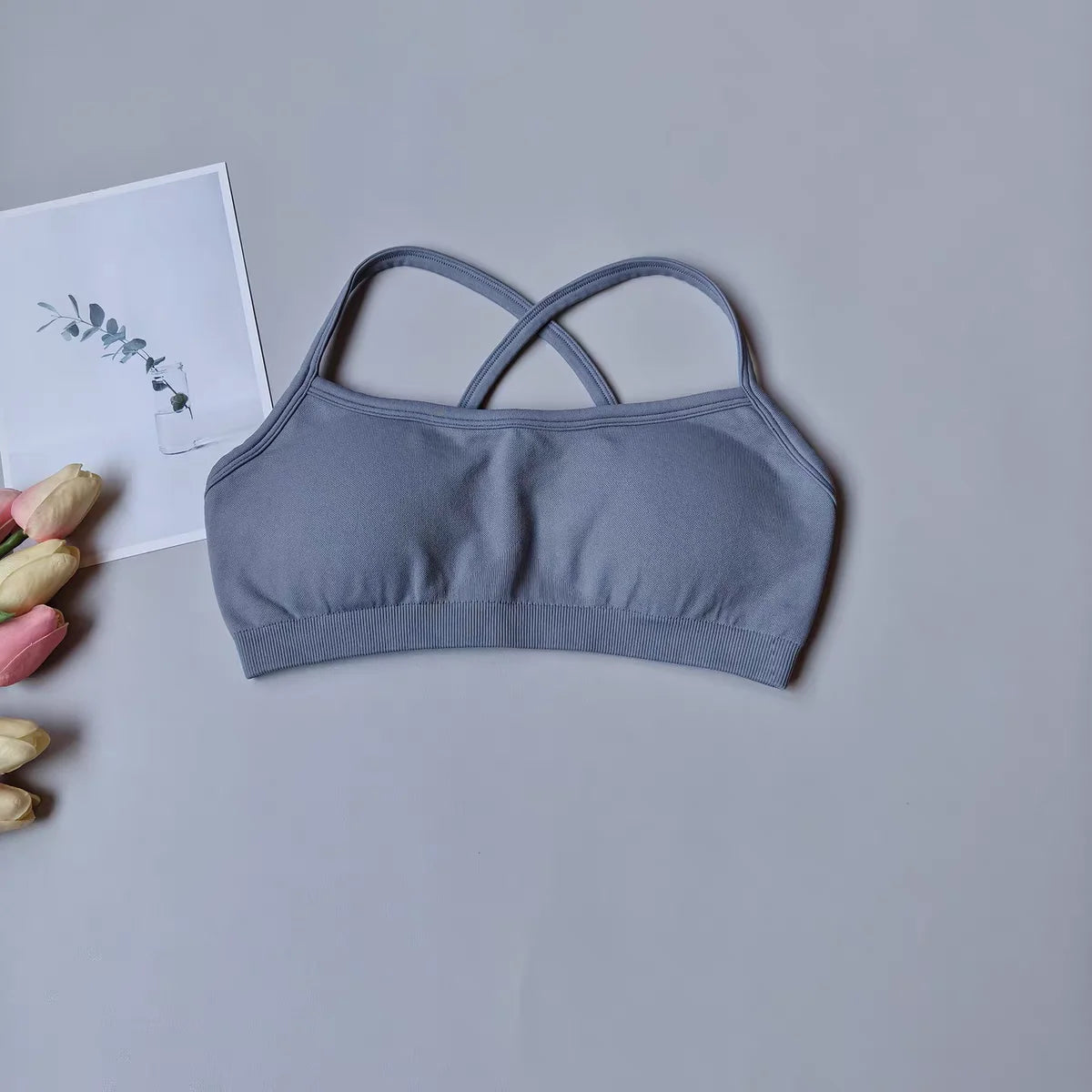 Women’s Seamless Racerback Sports Bra