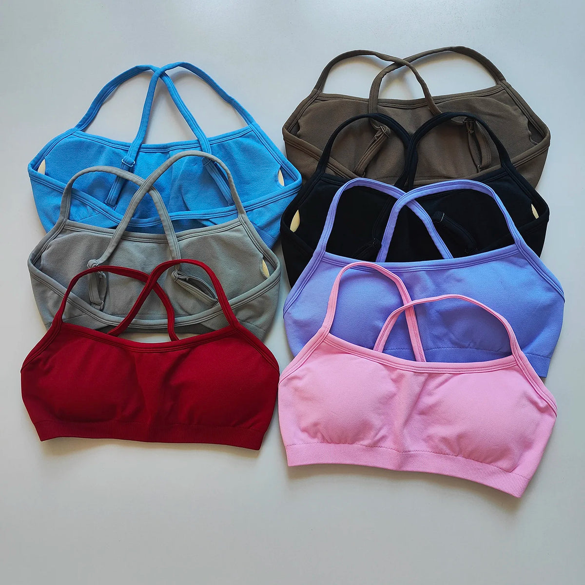 Women’s Seamless Racerback Sports Bra