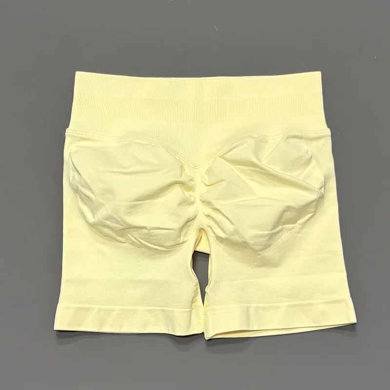 Women’s Seamless Yoga & Gym Shorts