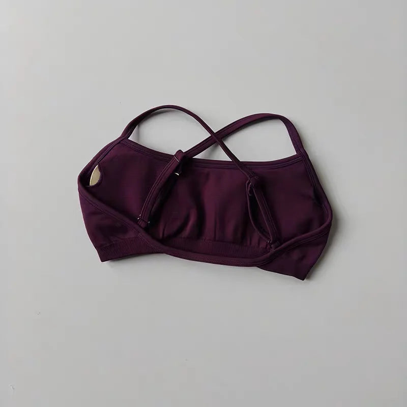 Women’s Seamless Racerback Sports Bra
