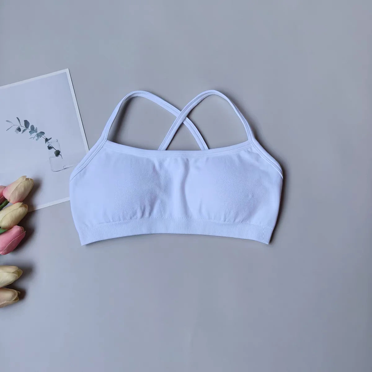 Women’s Seamless Racerback Sports Bra