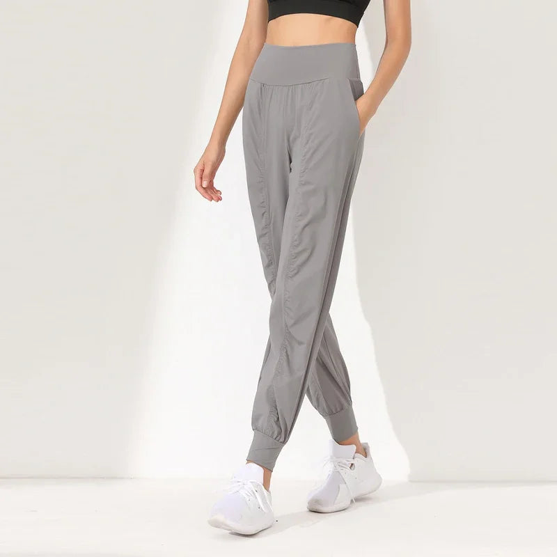 Yoga Pants Loose Slim Quick-Dry Yoga Pants Pleated Hem Bound Running Fitness Capris Pockets Jogging Pants Woman